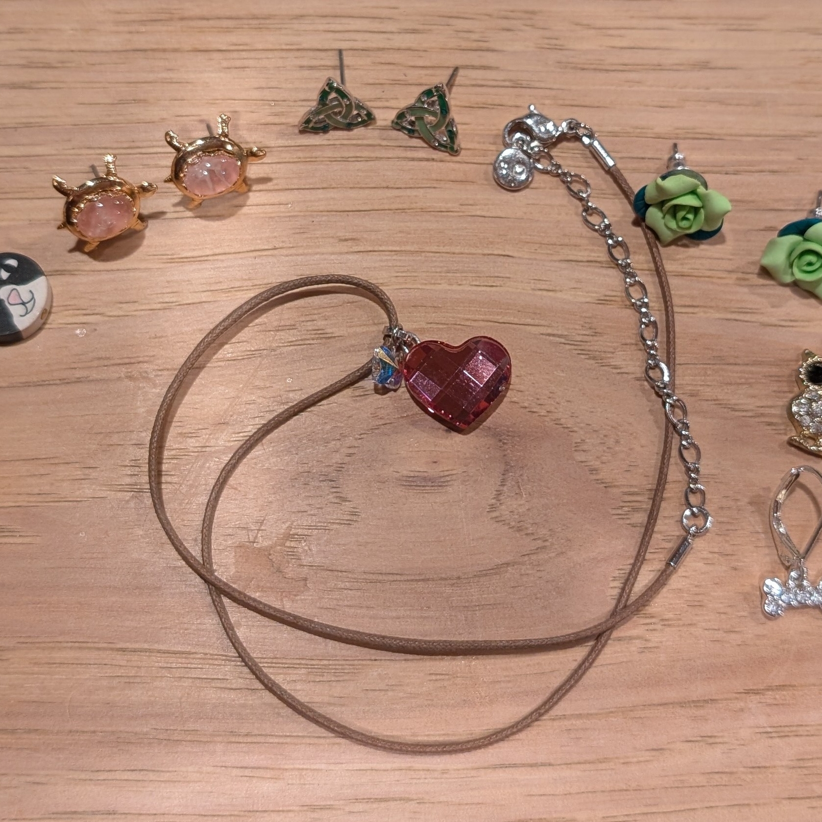 Heart Pendant Necklace With Silver Chain Heart Pendant Necklace With Silver Chain